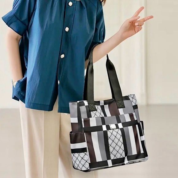 Women's Lightweight, Large Shoulder/Tote Bag - NWOT - Picture 2 of 5